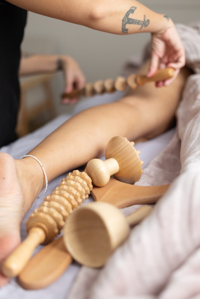 Massage corps anti-cellulite madérothérapie de La Baleine Sacrée